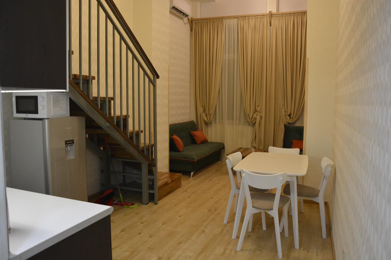 Full Comfort Apartment On Aghmashenebeli Tbilisi Eksteriør bilde