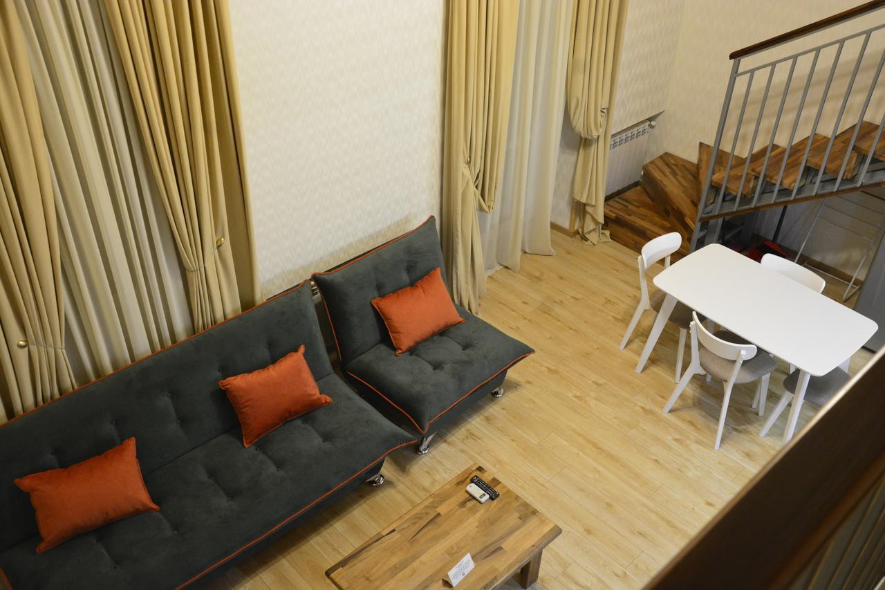 Full Comfort Apartment On Aghmashenebeli Tbilisi Eksteriør bilde